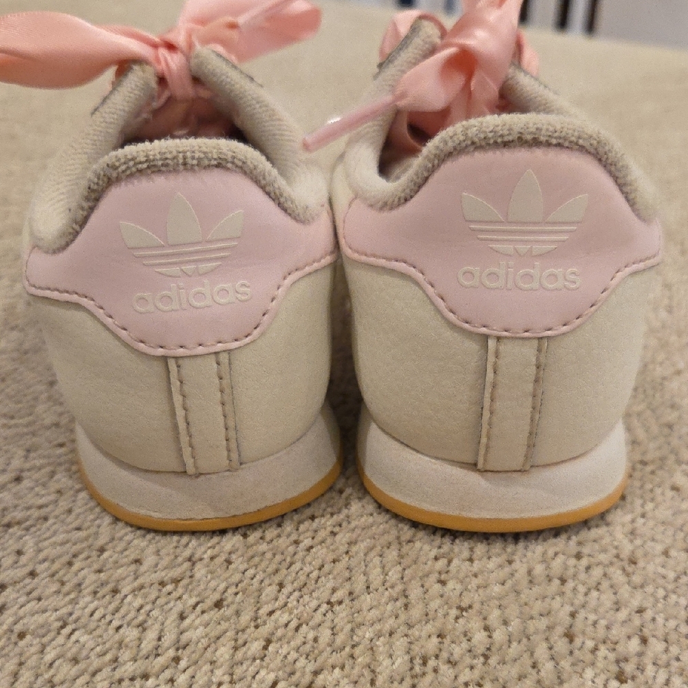 adidas Kids Samoa Sneakers in Pink and Cream - Picture 5 of 6